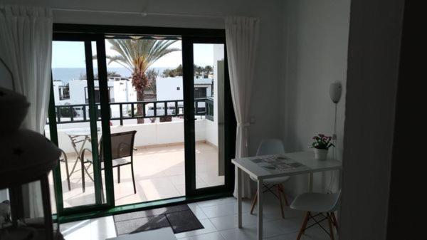 Tuscan Apartment Mit Meerblick Und Sonnenterrasse Costa Teguise Exterior foto
